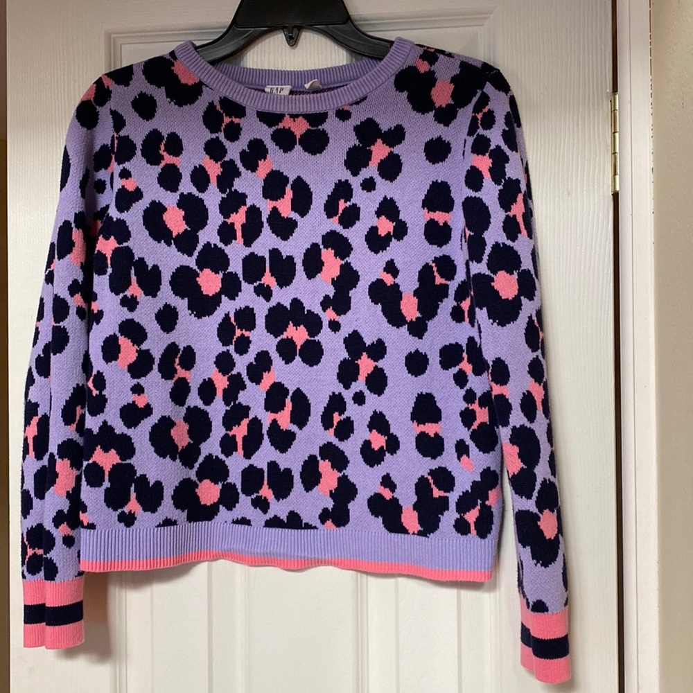 Gap Kids girl’s purple with pink & blue flowers sweater size XXL(14-16)